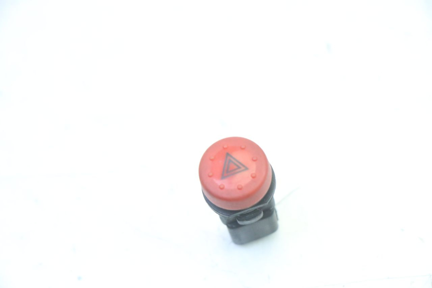 photo de COMANDO LUCI DI EMERGENZA PIAGGIO MP3 RL 250 (2007 - 2010)