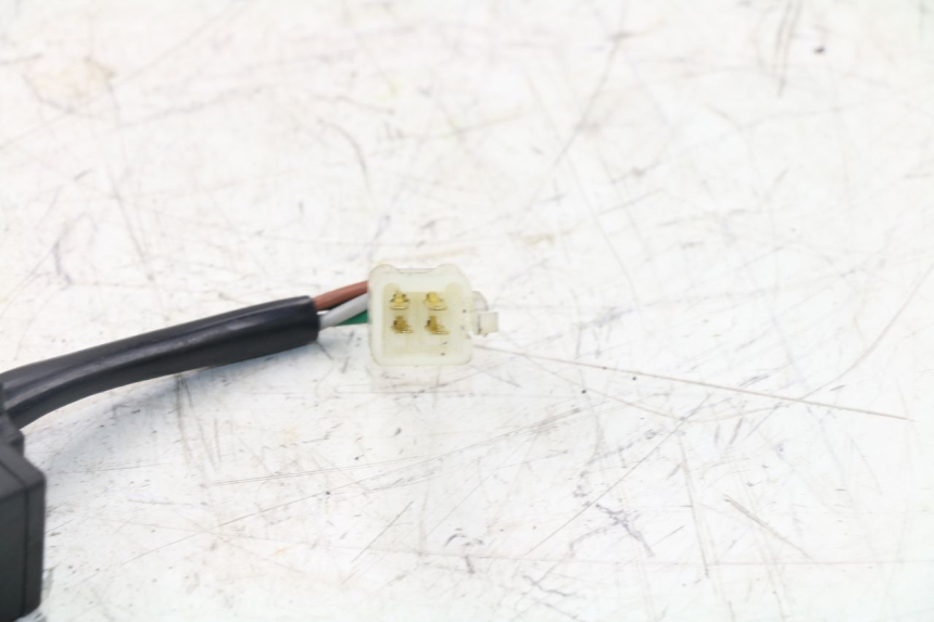 photo de COMANDO LUCI DI EMERGENZA SYM GTS EFI 125 (2012 - 2016)