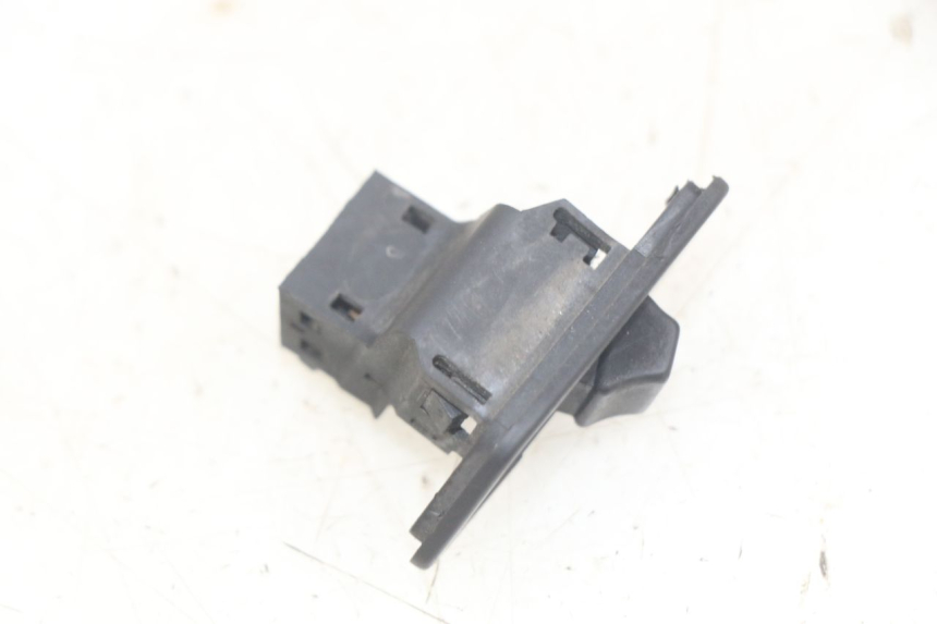 photo de COMANDO LUCI DI EMERGENZA YAMAHA X-MAX XMAX 250 (2006 - 2009)