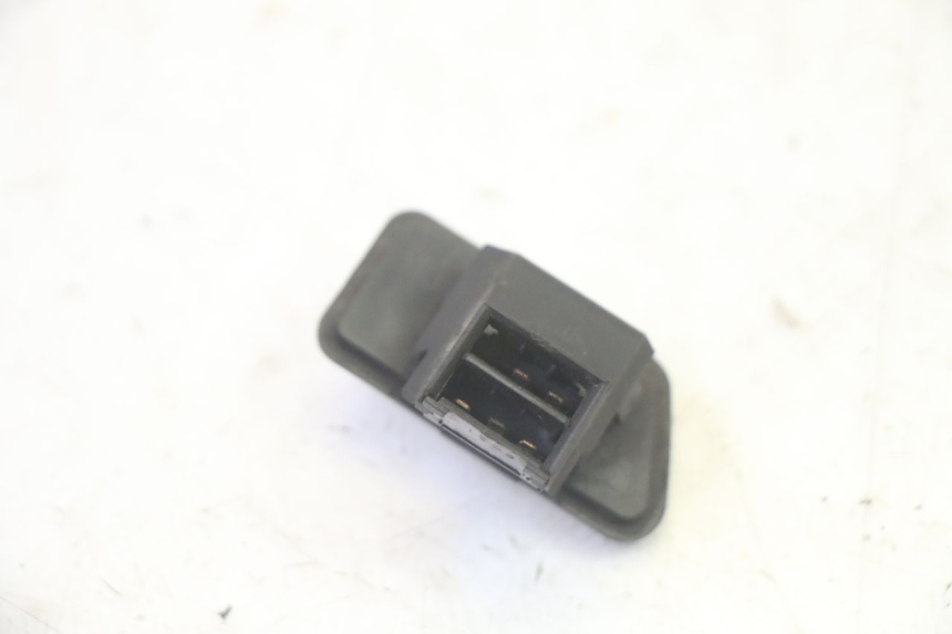 photo de COMANDO LUCI DI EMERGENZA YAMAHA X-MAX XMAX 250 (2006 - 2009)