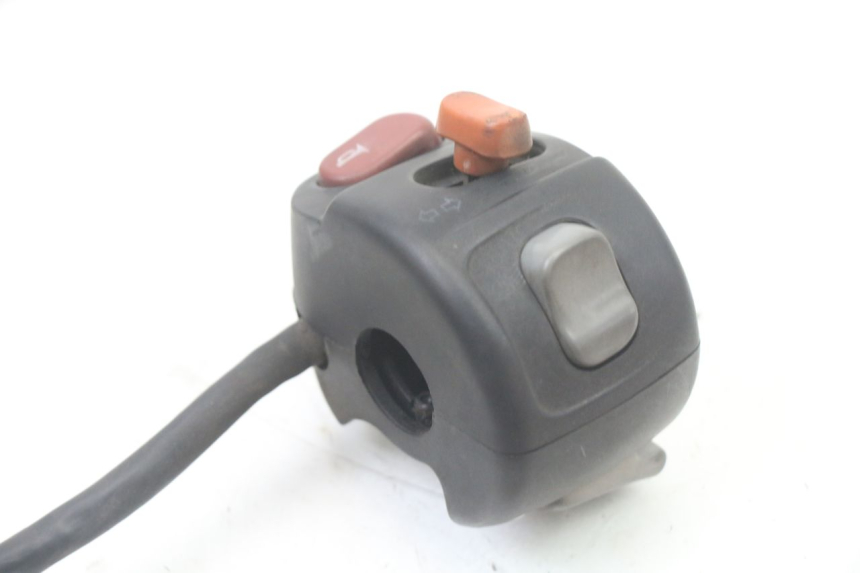 photo de MANUBRIO SINISTRO BMW C1 125 (2000 - 2003)
