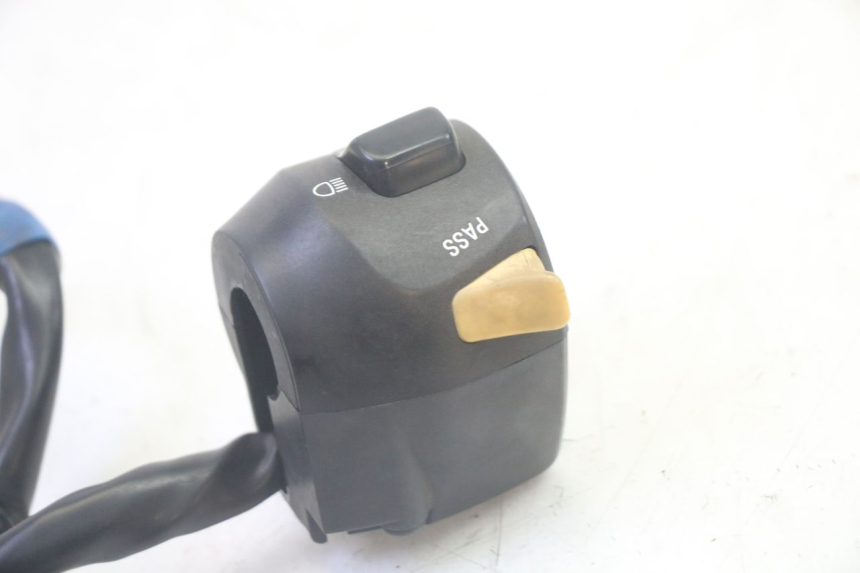 photo de COMANDO SINISTRO SUZUKI BURGMAN 125 (2007 - 2014) - Primo piano tecnico