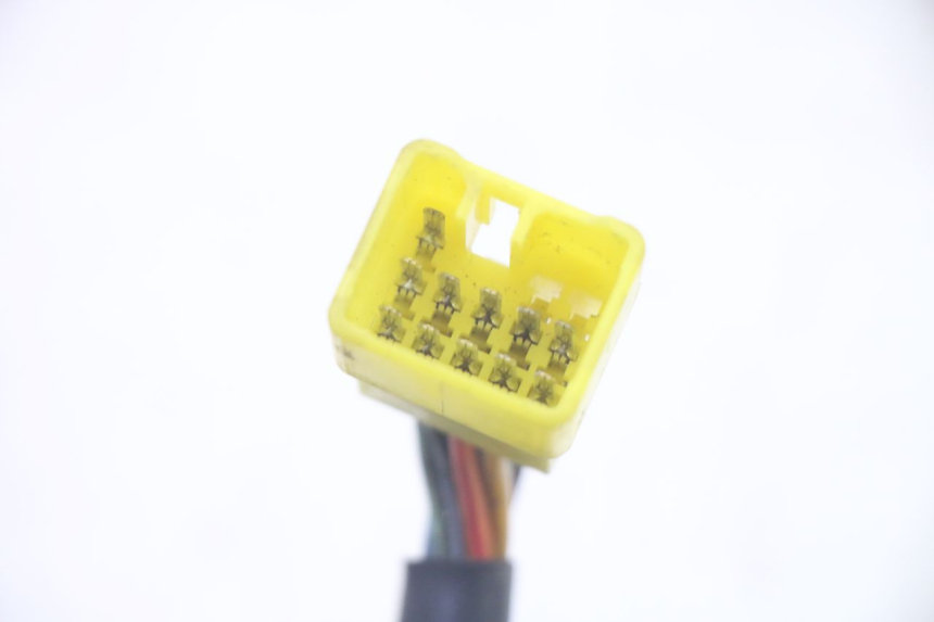 photo de COMANDO SINISTRO SUZUKI BURGMAN 125 (2007 - 2014) - Stato della superficie e materiale