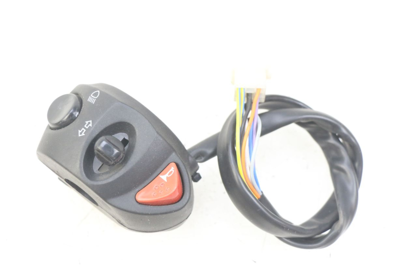 photo de COMMUTATORE SINISTRO PEUGEOT CITYSTAR IE 2T 50 (2018 - 2021) - Vista principale