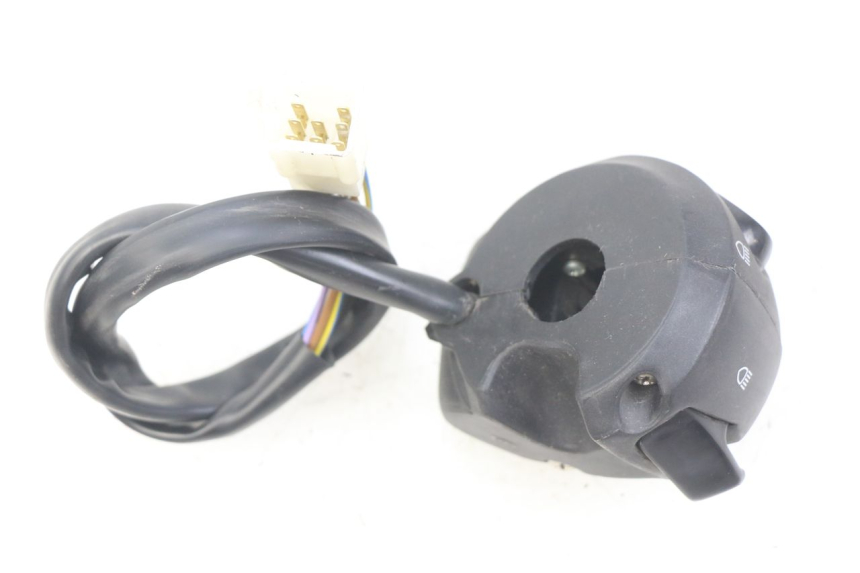 photo de COMMUTATORE SINISTRO PEUGEOT CITYSTAR IE 2T 50 (2018 - 2021) - Dettaglio del componente