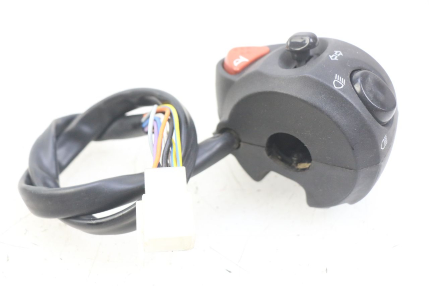 photo de COMMUTATORE SINISTRO PEUGEOT CITYSTAR IE 2T 50 (2018 - 2021) - Primo piano tecnico