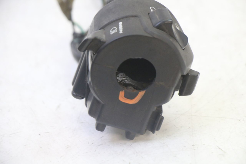 photo de COMANDO SINISTRO HONDA FES S-WING SWING ABS 125 (2007 - 2015)