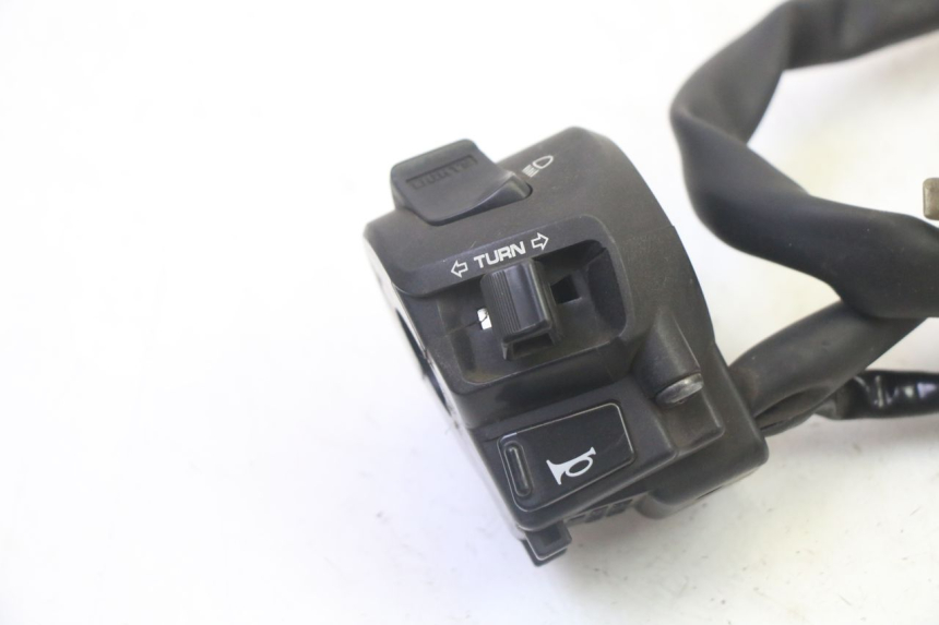 photo de COMANDO SINISTRO HONDA FES S-WING SWING ABS 125 (2007 - 2015)