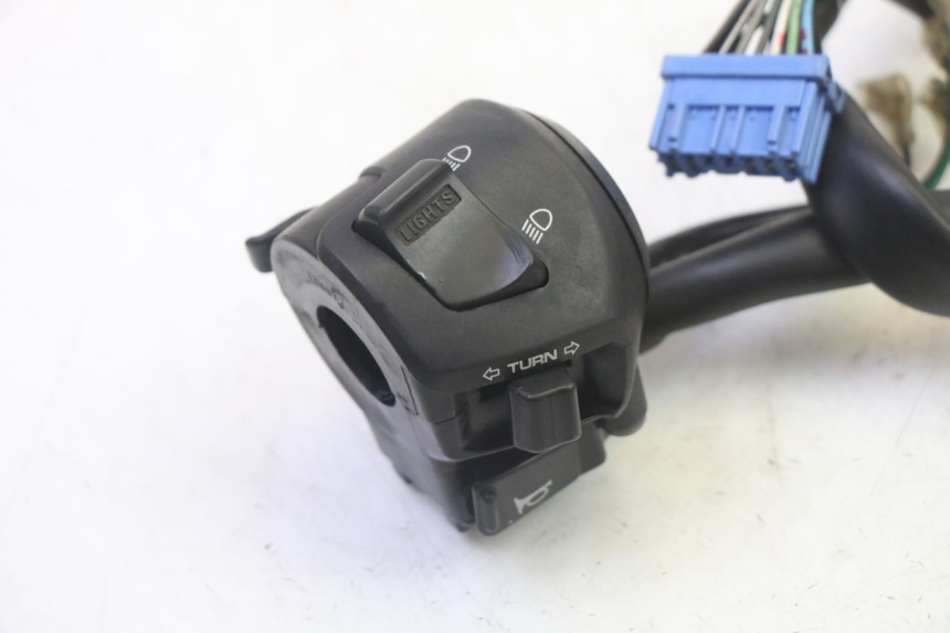 photo de COMANDO SINISTRO HONDA FES S-WING SWING ABS 125 (2007 - 2015)