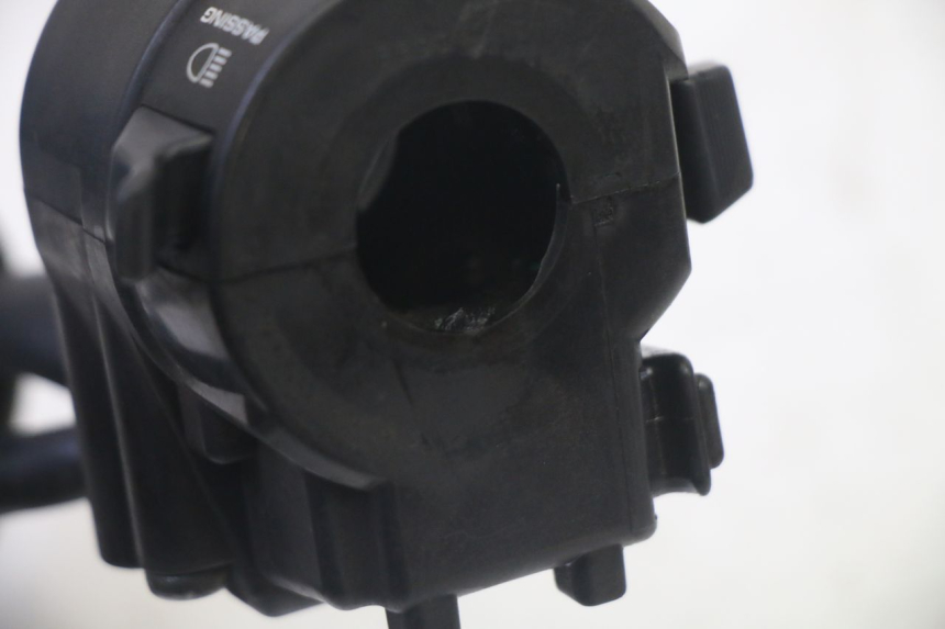 photo de COMANDO SINISTRO HONDA FES S-WING SWING ABS 125 (2007 - 2015)