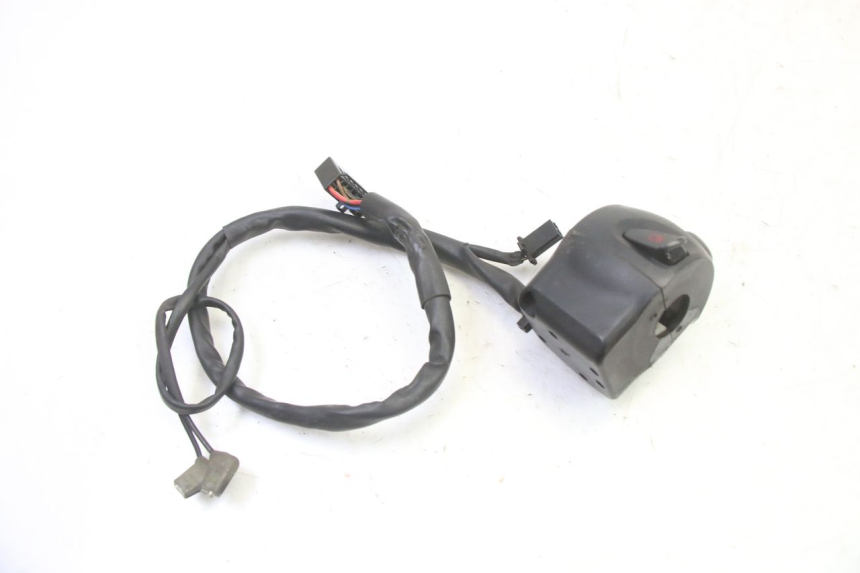 photo de COMMUTATORE SINISTRO YAMAHA FZ6 FAZER S2 600 (2007 - 2011)