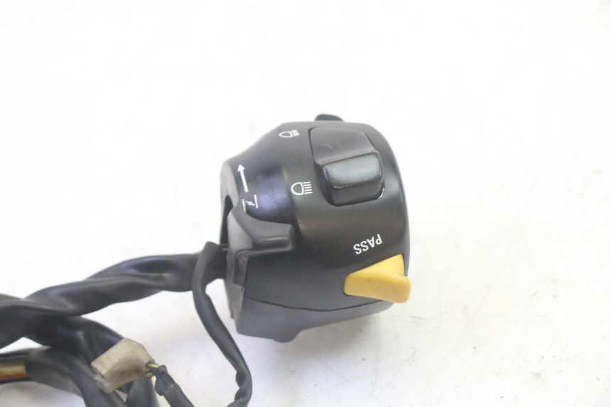 photo de COMMUTATORE SINISTRO SUZUKI GSF N BANDIT 600 (1996 - 1999) - Altra angolazione