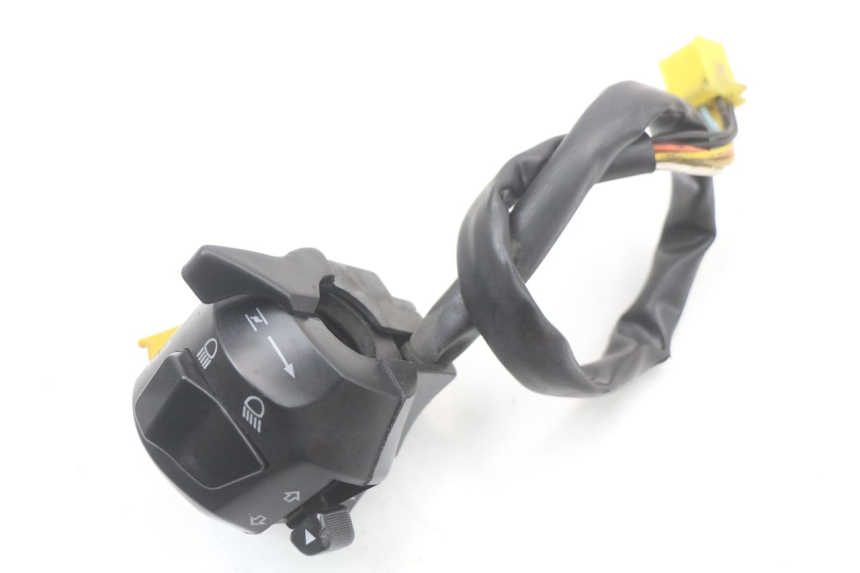 photo de COMMUTATORE SINISTRO HYOSUNG GTR 125 (2006 - 2008)