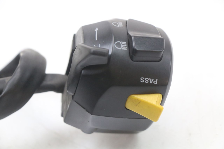 photo de COMMUTATORE SINISTRO HYOSUNG GTR 125 (2006 - 2008)