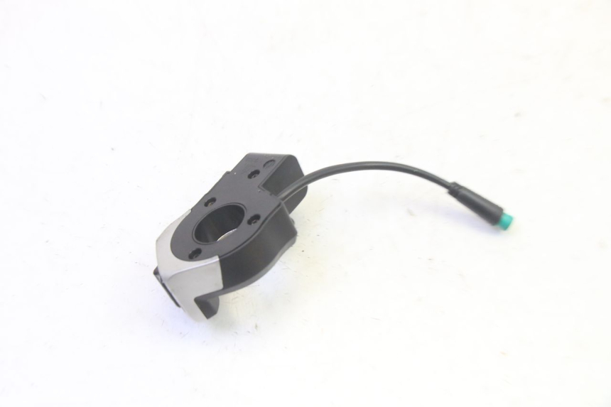 photo de COMMUTATORE SINISTRO HITWAY H5 1