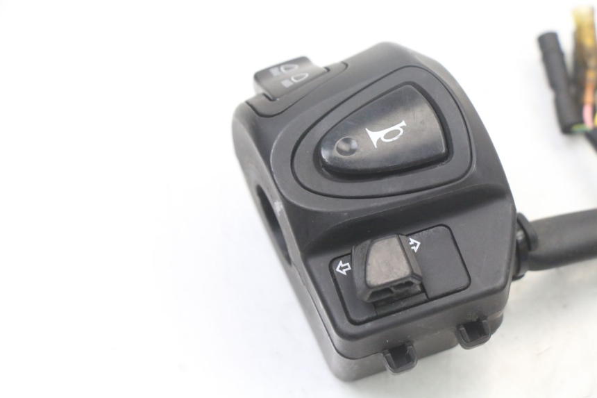 photo de COMMUTATORE SINISTRO HONDA PCX (JF57/JF64) 125 (2014 - 2018)