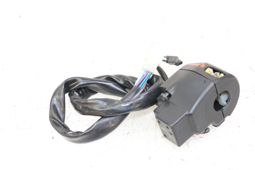 photo de COMMUTATORE SINISTRO SYM JOYMAX 125 (2010 - 2017)