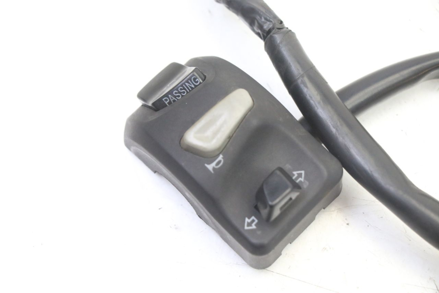 photo de COMMUTATORE SINISTRO PEUGEOT KISBEE 2T 50 (2018 - 2022)