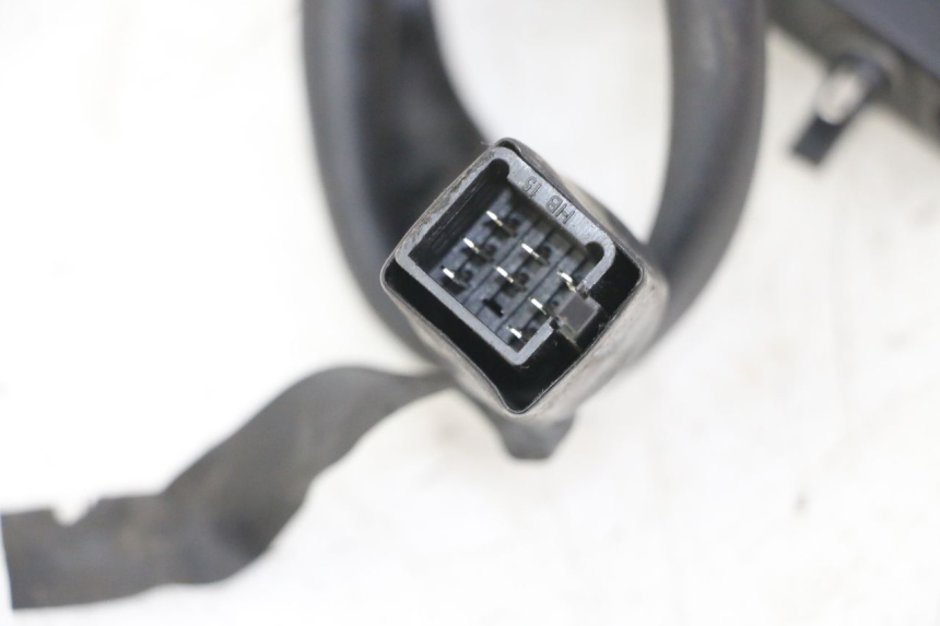 photo de COMANDO SINISTRO PEUGEOT KISBEE 4T 50 (2010 - 2017) - Primo piano tecnico