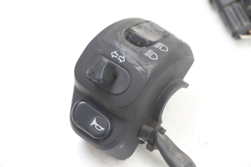 photo de COMMUTATORE SINISTRO LIGIER PULSE 3 1 (2014 - 2020)