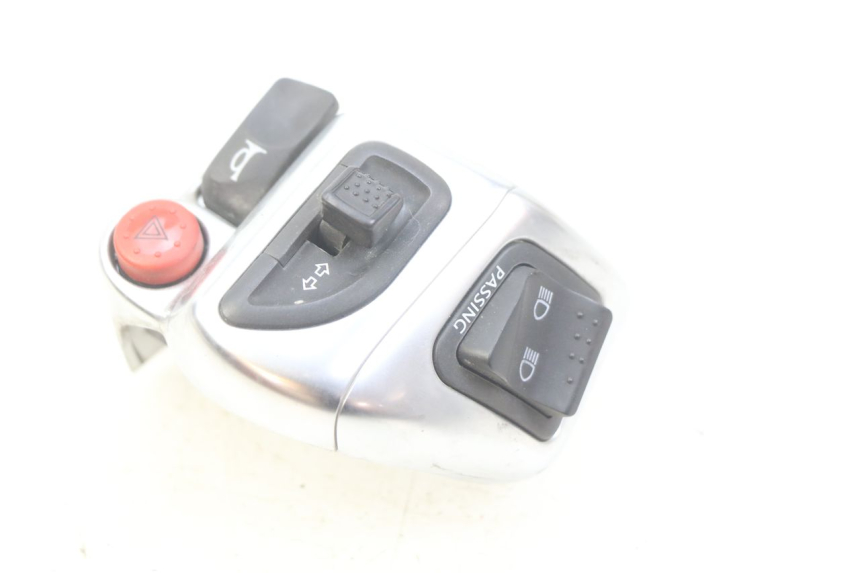 photo de MANUBRIO SINISTRO PIAGGIO MP3 125 (2006 - 2014)