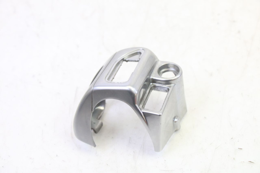 photo de MANUBRIO SINISTRO PIAGGIO MP3 125 (2006 - 2014)