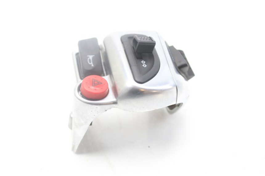 photo de MANUBRIO SINISTRO PIAGGIO MP3 500 (2014 - 2016)