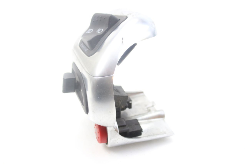 photo de MANUBRIO SINISTRO PIAGGIO MP3 500 (2014 - 2016)