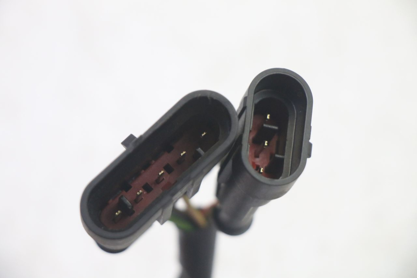 photo de COMMUTATORE SINISTRO LIGIER PULSE 3 1 (2014 - 2020) - Stato della superficie e materiale