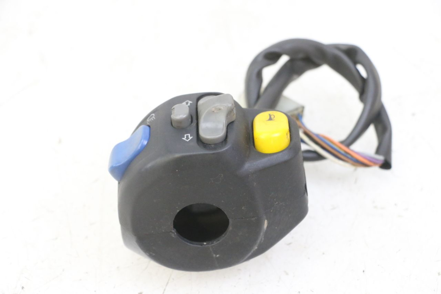 photo de COMMUTATORE SINISTRO PEUGEOT SPEEDFIGHT 2 LC 50 (2000 - 2009)