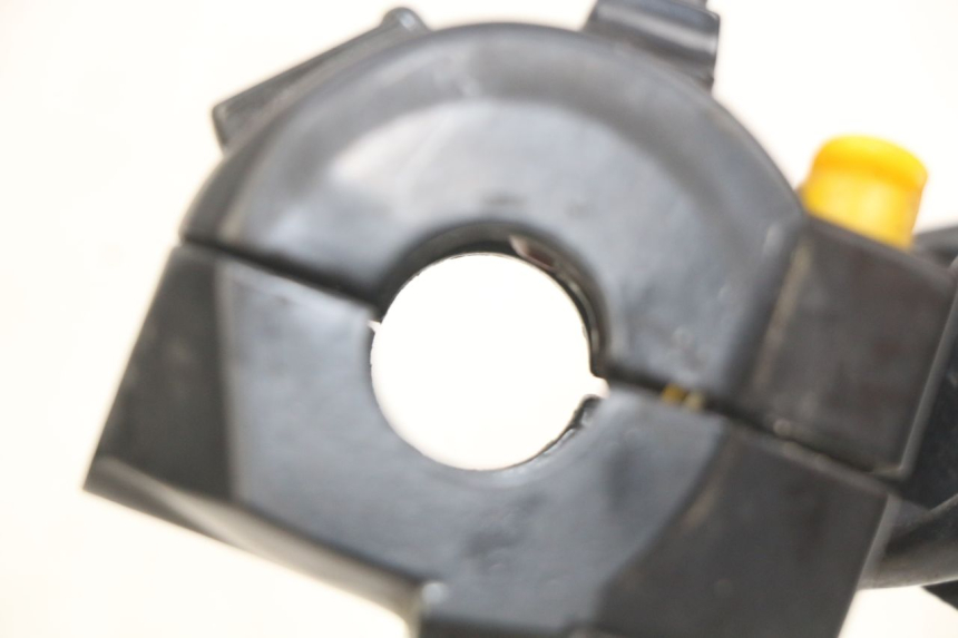 photo de MANUBRIO SINISTRO PEUGEOT SPEEDFIGHT 3 AIR 50 (2009 - 2015)