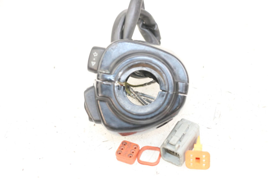 photo de COMMUTATORE SINISTRO HARLEY DAVIDSON SPORTSTER XL CUSTOM 1200 (2003 - 2004)