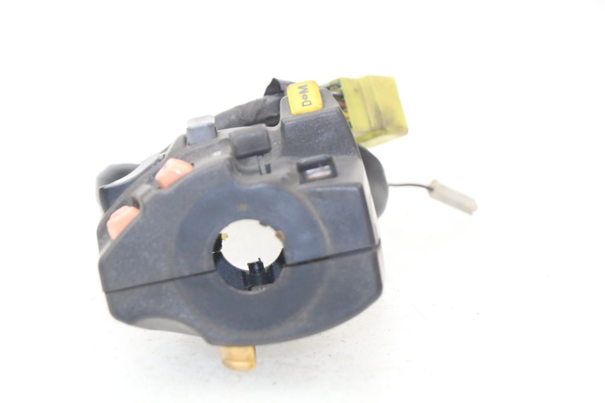 photo de COMANDO SINISTRO SUZUKI BURGMAN 650 (2002 - 2004)