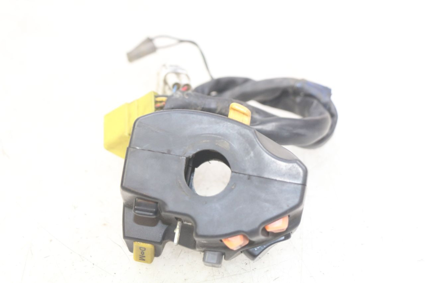 photo de COMANDO SINISTRO SUZUKI BURGMAN 650 (2002 - 2004)
