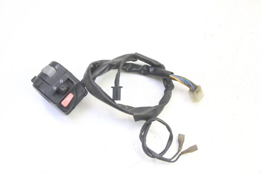 photo de MANUBRIO SINISTRO YAMAHA TDM ABS 900 (2002 - 2014)