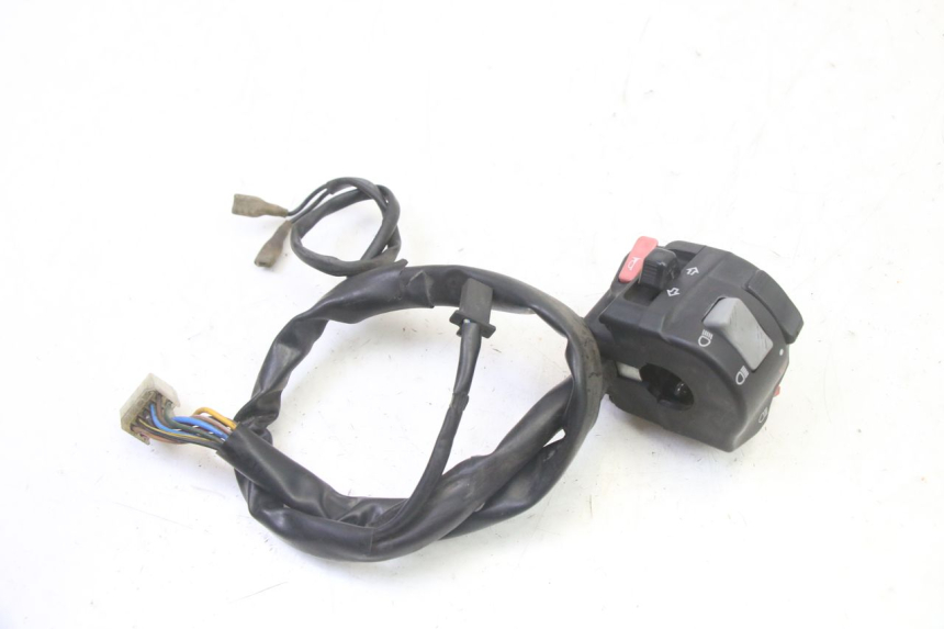 photo de MANUBRIO SINISTRO YAMAHA TDM ABS 900 (2002 - 2014)