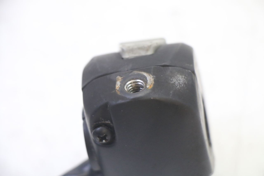 photo de MANUBRIO SINISTRO PEUGEOT V-CLIC VCLIC 50 (2007 - 2013)