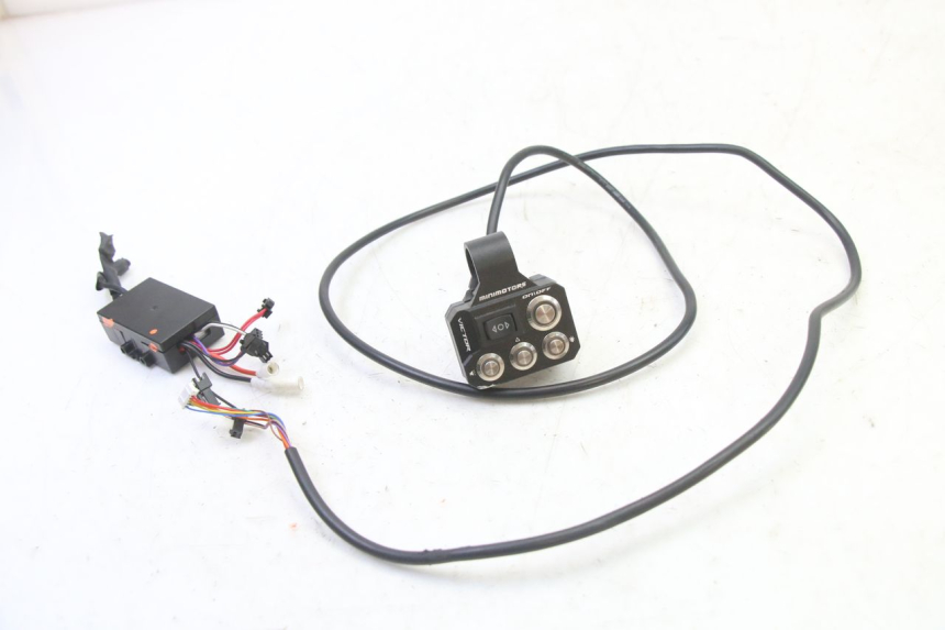 photo de COMMUTATORE SINISTRO DUALTRON VICTOR LIMITED 1