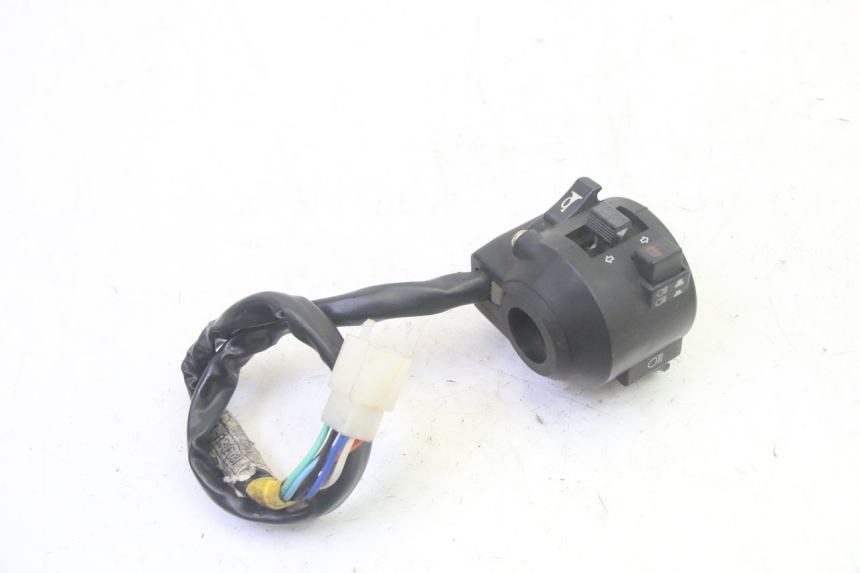 photo de MANUBRIO SINISTRO DAELIM VJ ROADWIN FI 125 (2008 - 2017) - Zoom sullo stato d'uso