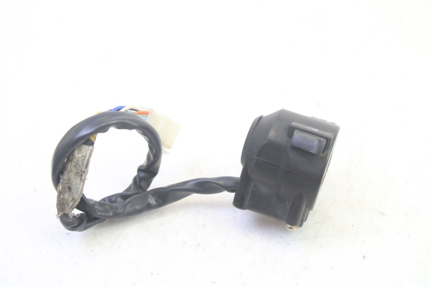 photo de MANUBRIO SINISTRO DAELIM VJ ROADWIN FI 125 (2008 - 2017) - Primo piano tecnico