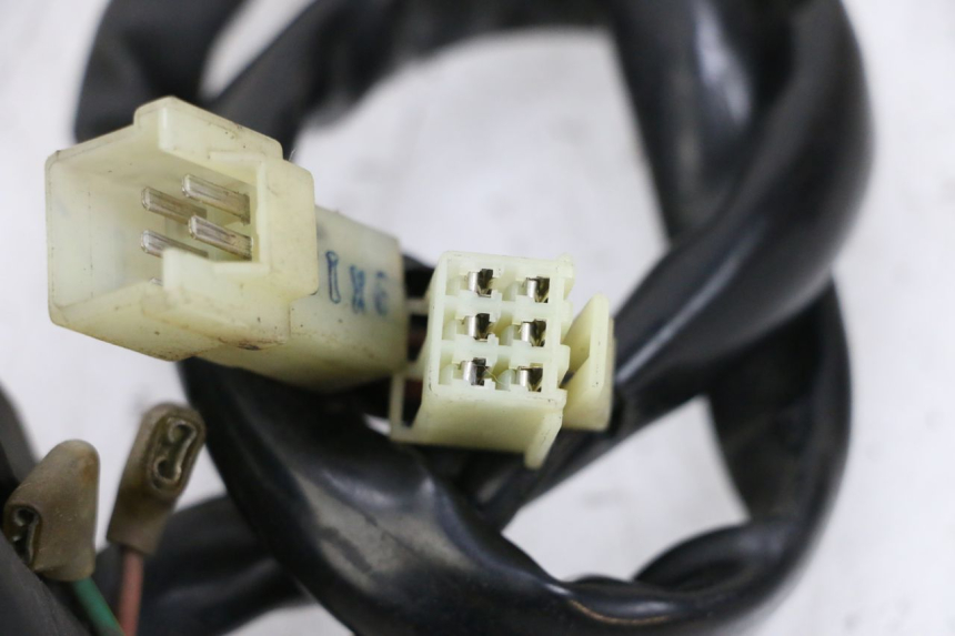 photo de MANUBRIO SINISTRO YAMAHA X-MAX XMAX 125 (2010 - 2013) - Dettagli dei punti di fissaggio