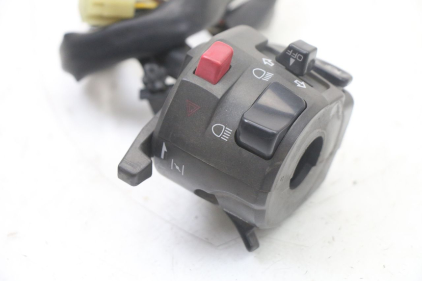 photo de COMMUTATORE SINISTRO YAMAHA FZS FAZER 600 (2001 - 2003)