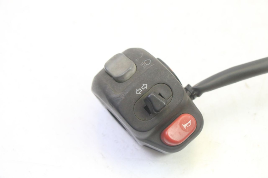 photo de COMMUTATORE SINISTRO YAMAHA YP MAJESTY 125 (2007 - 2010)