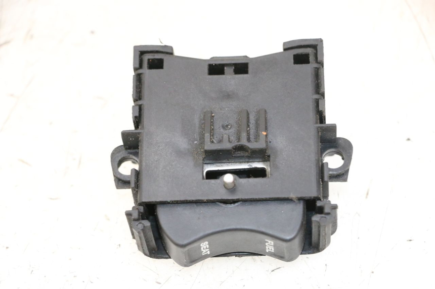 photo de COMMUTATORE HONDA PCX (JF57/JF64) 125 (2014 - 2018)