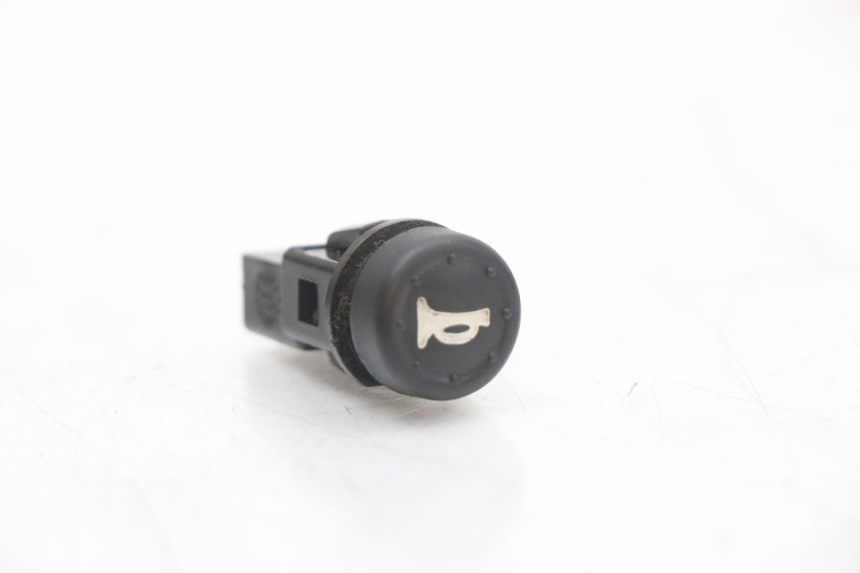 photo de COMMUTATORE CLACSON PIAGGIO FLY 4T 50 (2004 - 2010)
