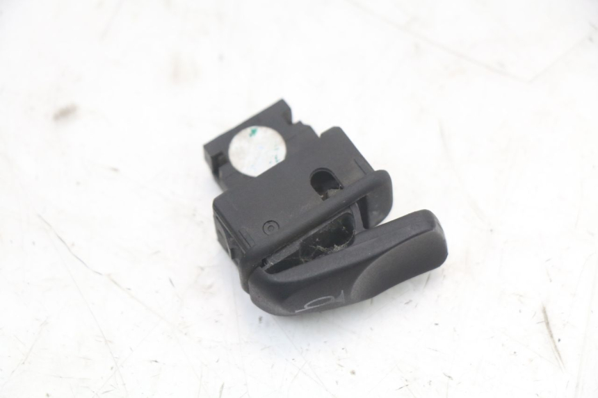 photo de COMANDO CLACSON PIAGGIO VESPA LX 2T 50 (2005 - 2013)