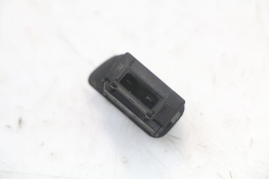 photo de COMANDO CLACSON PIAGGIO VESPA LX 2T 50 (2005 - 2013)