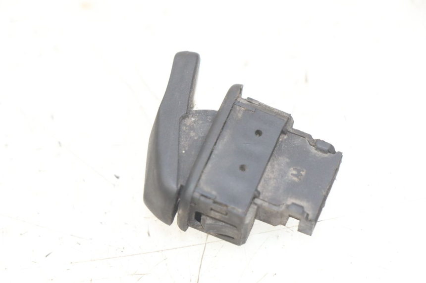 photo de COMANDO CLACSON PIAGGIO VESPA LXV 125 (2006 - 2009)