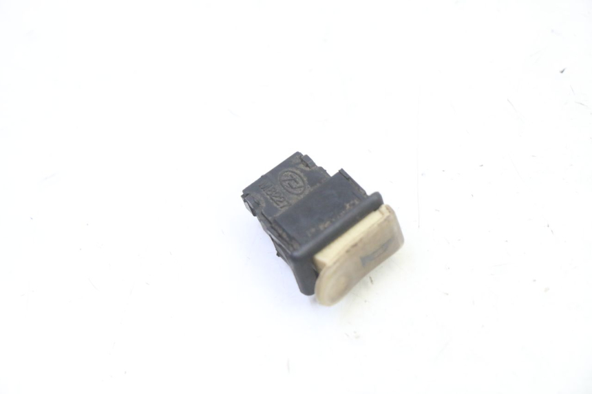 photo de COMANDO CLACSON PEUGEOT SPEEDAKE 50 (1995 - 1997)