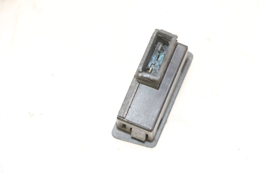 photo de COMANDO CLACSON PEUGEOT TWEET 4T 50 (2018 - 2020)